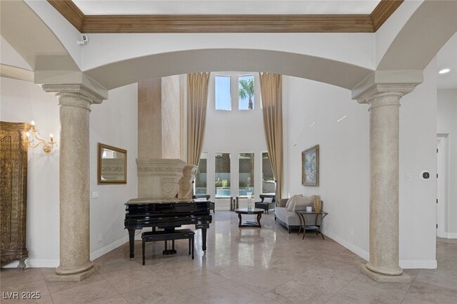 Building Photo - 1545 Villa Rica Dr