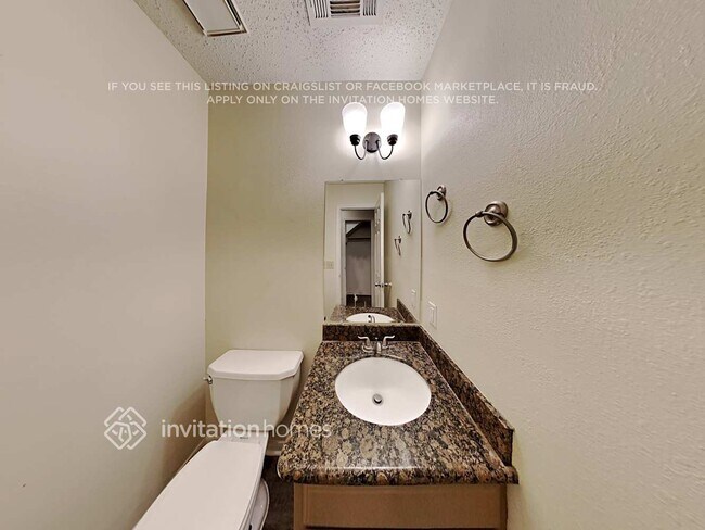 Building Photo - 11219 Sky Ridge Dr