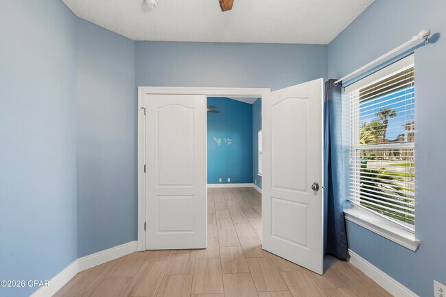 Building Photo - 22811 Panama City Beach Pkwy