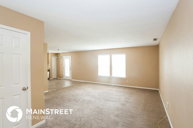 Building Photo - 113 Winterwood Dr