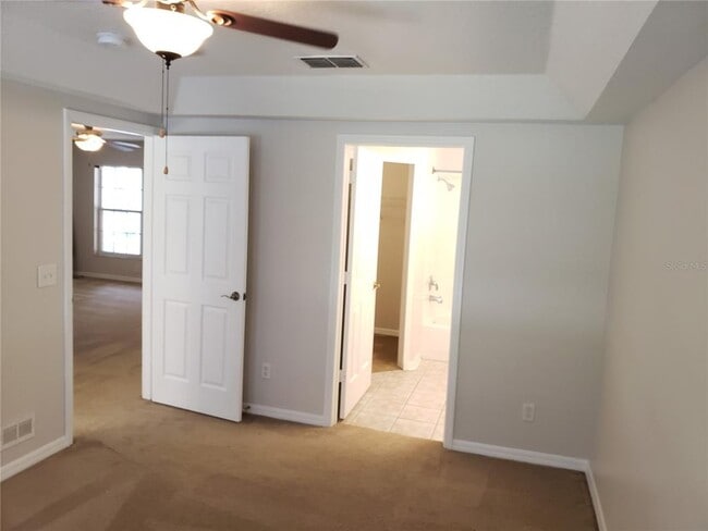 Building Photo - 15114 Deer Meadow Dr
