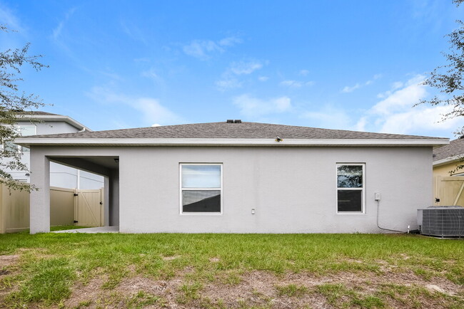 Building Photo - 9808 Kinmore Dr