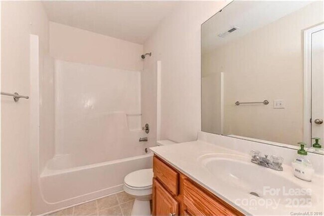 Building Photo - 3111 Gloxinia Rd