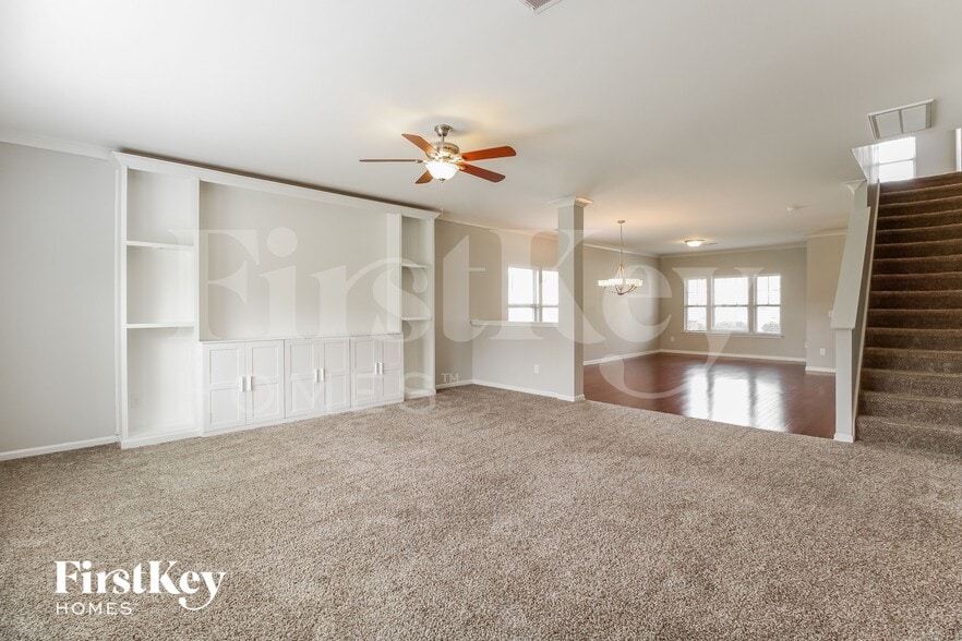 Building Photo - 5232 Smoky Ridge Ln