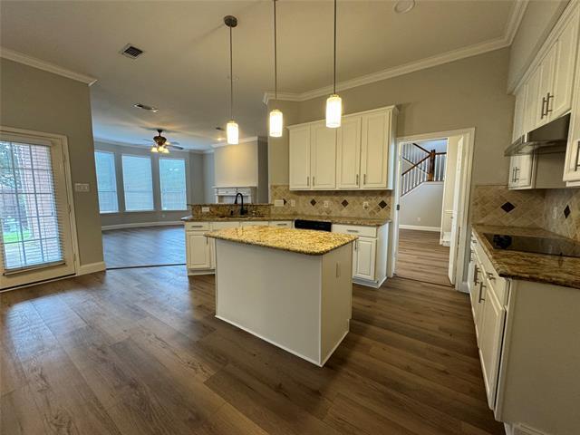 Building Photo - 1407 Lighthouse Ln