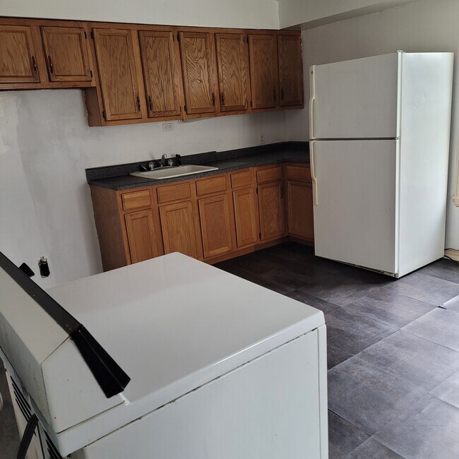 Building Photo - 1326 S Pittsburgh St