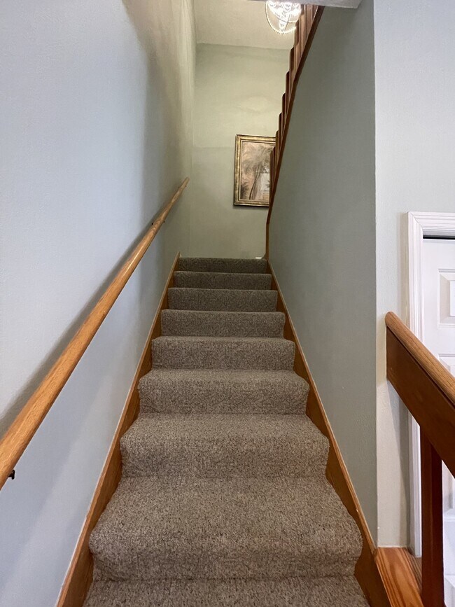 Building Photo - St. Lucie Villas