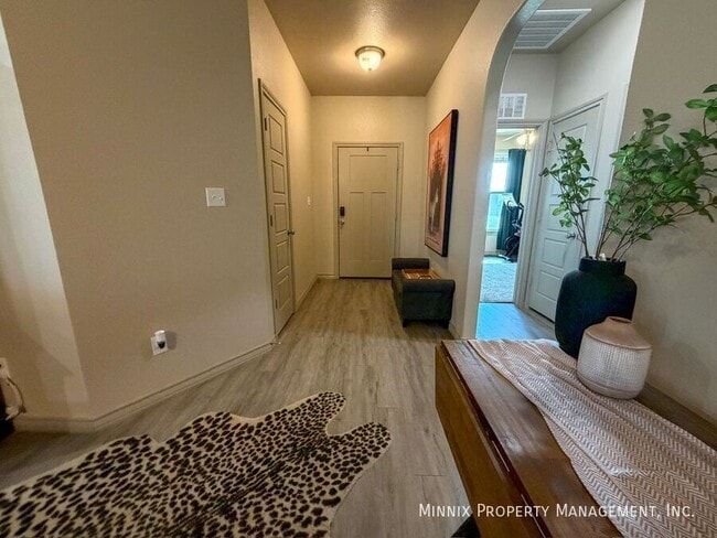 Building Photo - 7504 89th St