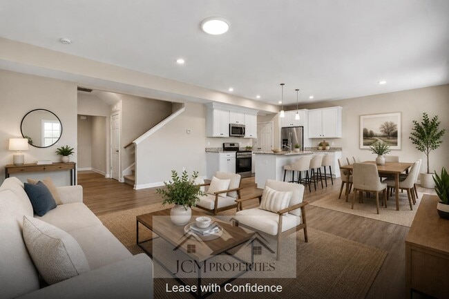 Building Photo - 905 Camden Ct