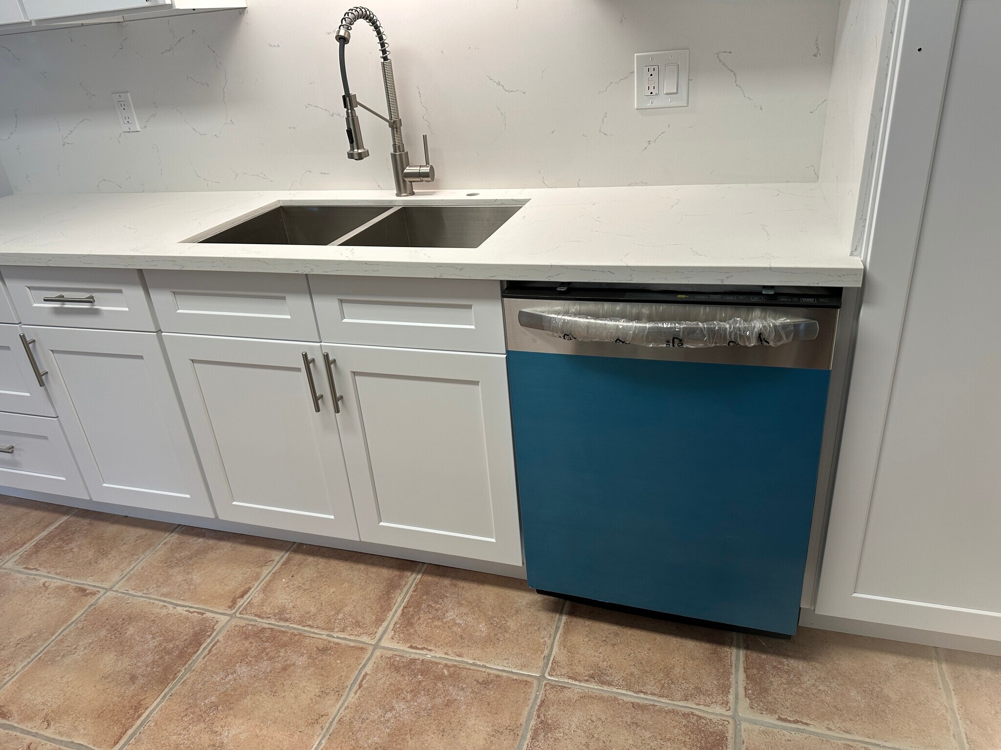 Building Photo - 1033 Pearl St