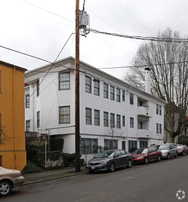 Building Photo - White Apartments