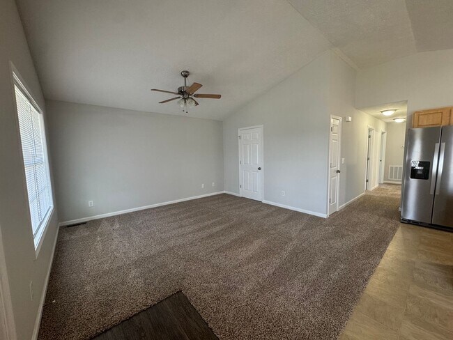 Building Photo - Newly Renovated 3BR 2BA home close to GM, Magna, Industrial Park