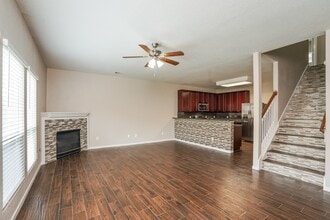 Building Photo - 14815 Hillside Woods Ct