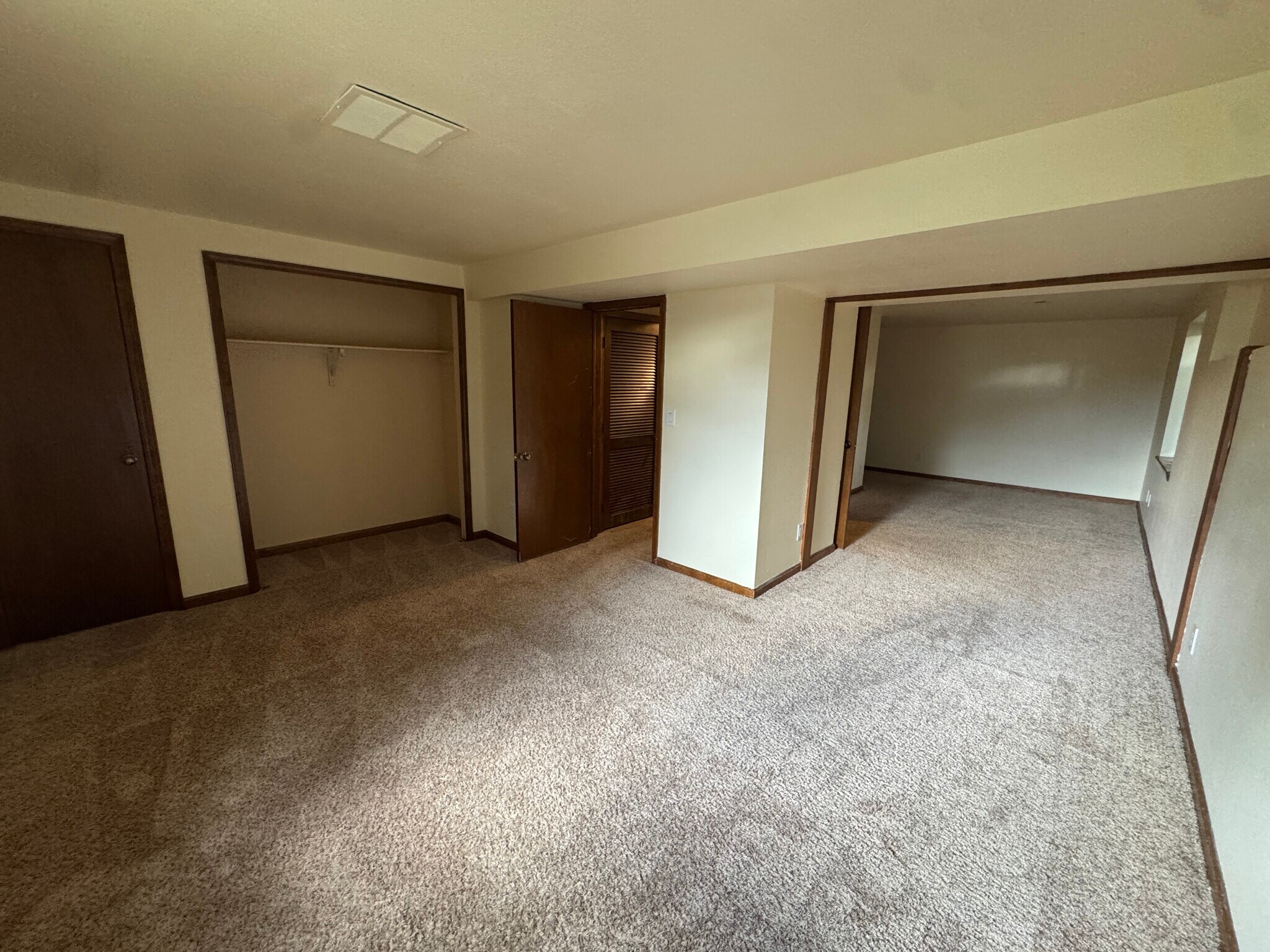 Building Photo - 4720 Oz Ct