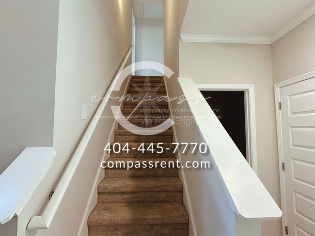 Building Photo - 202 Lyndon Wy NW