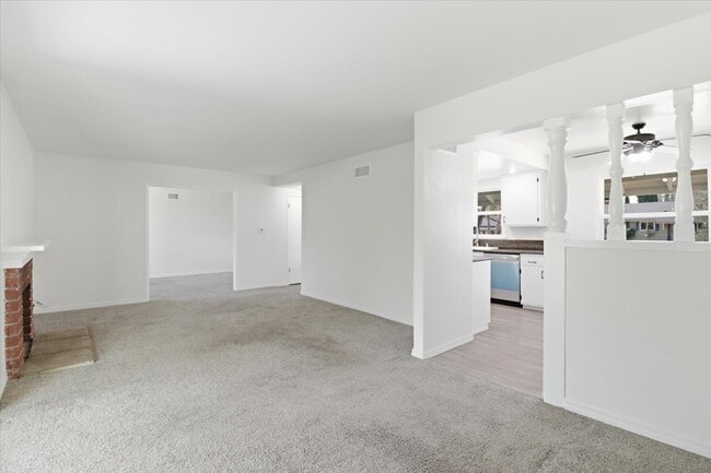 Building Photo - 2986 Calle Quebracho