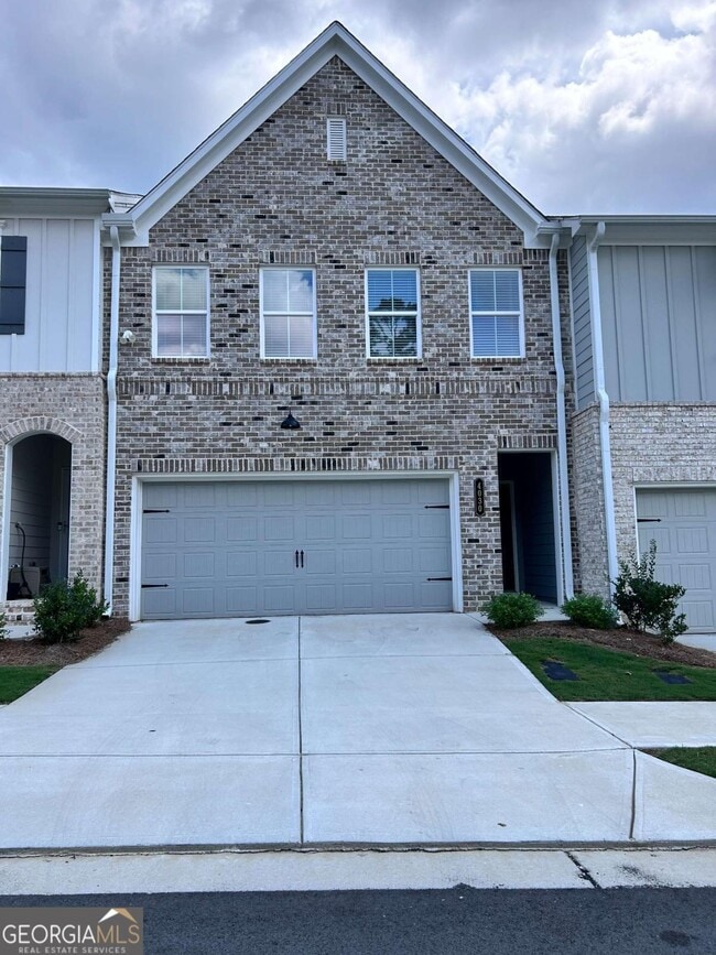 Primary Photo - 4030 Denton Dr