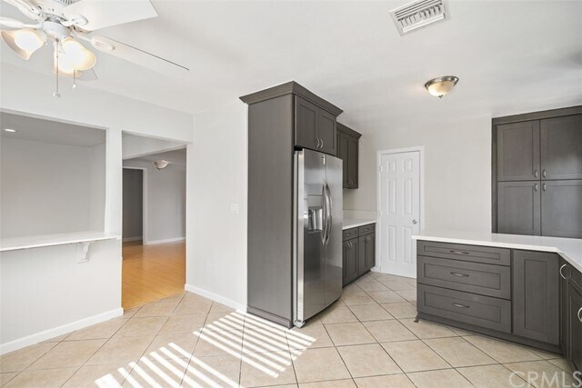 Building Photo - 16131 Warren Ln