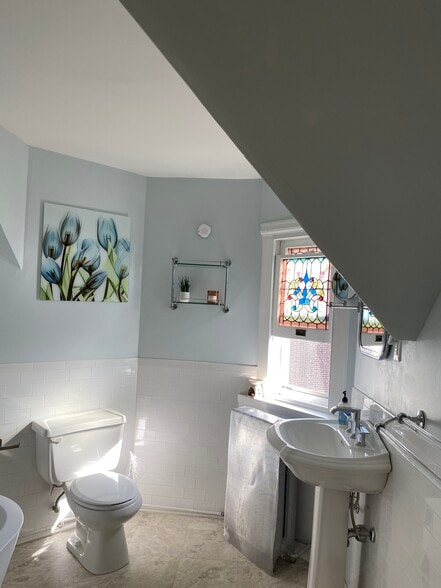 Bathroom - 1013 N 63rd St