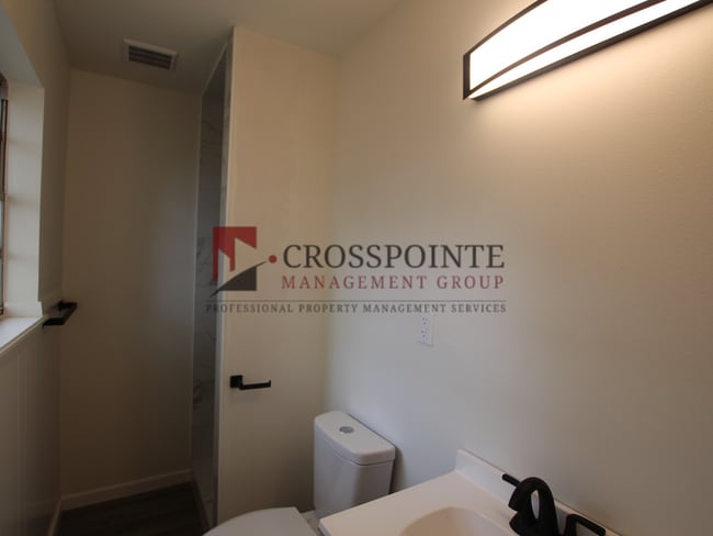 Building Photo - COMING SOON! 3 Bed 2 Bath Home in South Tyler! Tour Today!