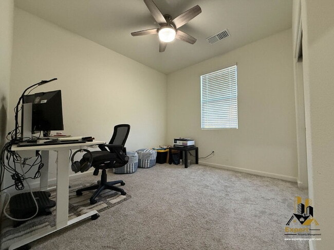 Building Photo - 160 Hermosa Ct