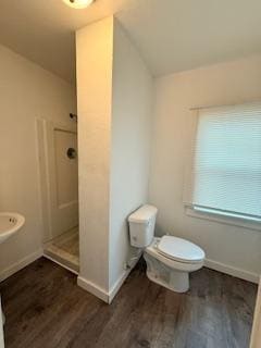 Building Photo - 818 W 4th St