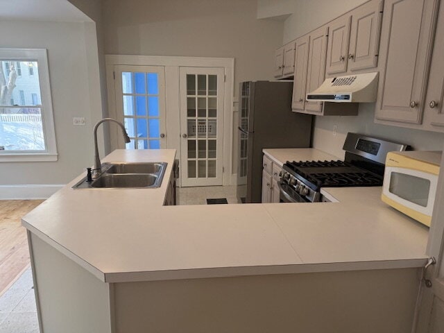 Building Photo - Beautiful First-Floor Condo in Portland’s West End