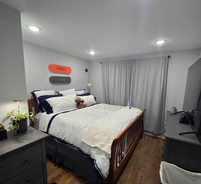 Building Photo - 113 Winslow Pl