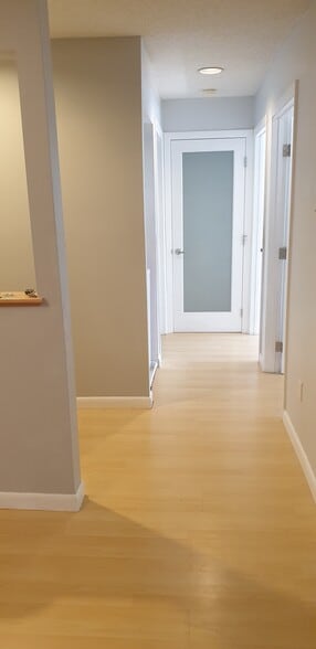 Building Photo - 97 Hunters Run Pl