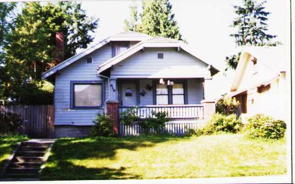 Building Photo - 918 N M St
