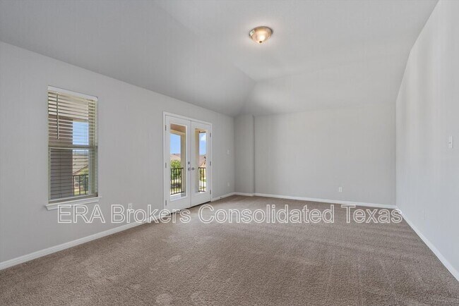Building Photo - 17300 Antioch Ave