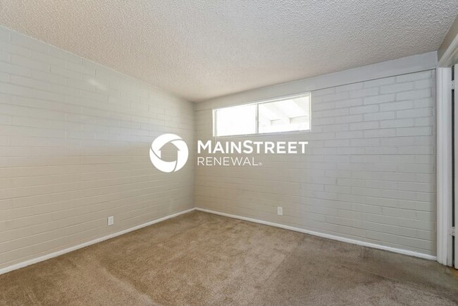 Building Photo - 8402 E Shasta Dr