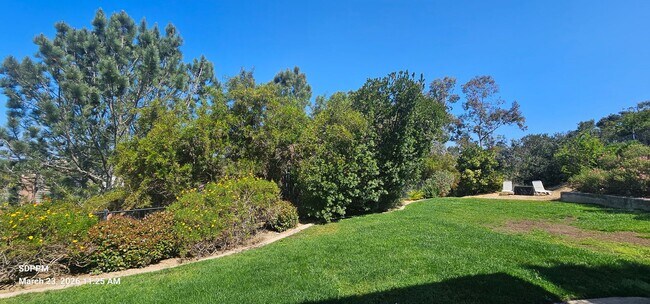 Building Photo - CARMEL VALLEY / SAN DIEGO - Torrey Hills Nice 4 Bedroom / 2.5 Bath House.  AVAILABLE NOW!