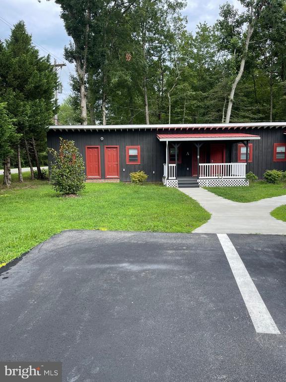 Building Photo - 44600 Tall Timbers Rd