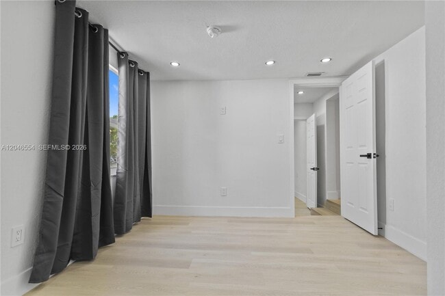 Building Photo - 171 W 13th St