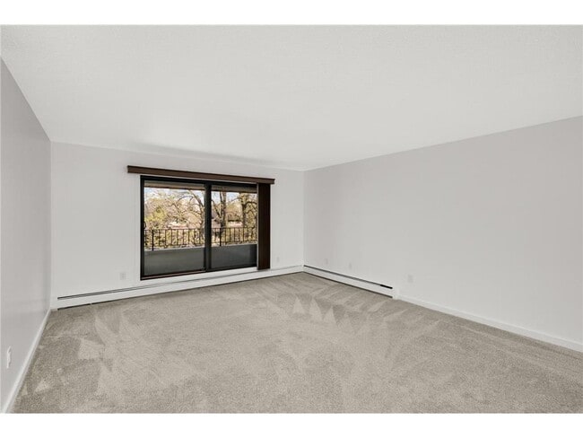 Building Photo - 7500 Cahill Rd