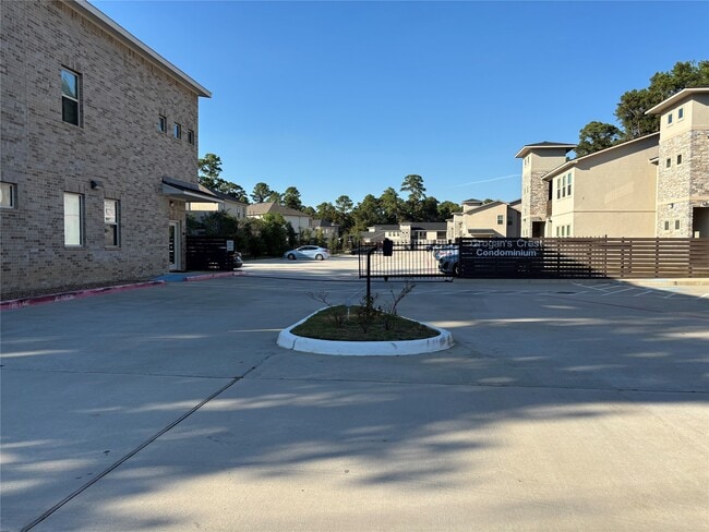 Building Photo - 504 Nursery Rd