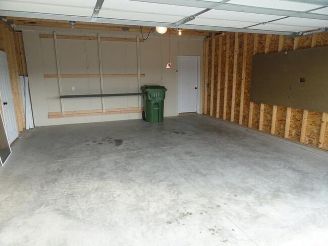 Building Photo - 1327 17th Ave S