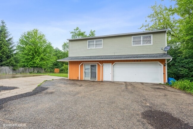 Building Photo - 544 N Hainesville Rd