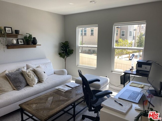 Building Photo - 713 Daniel Freeman Cir