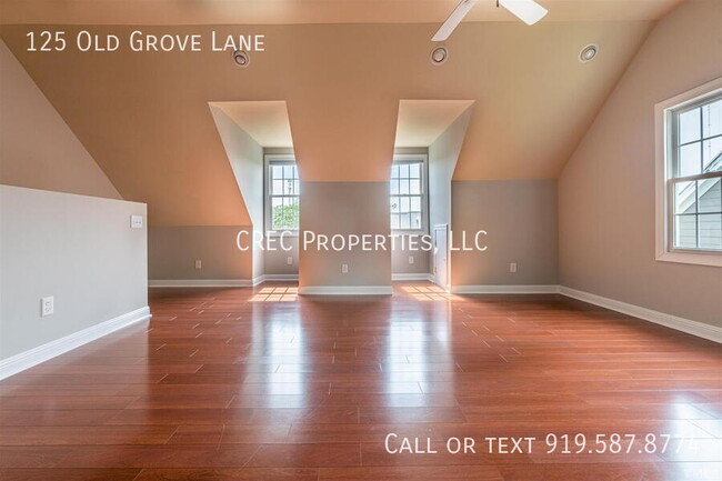 Building Photo - 125 Old Grove Ln