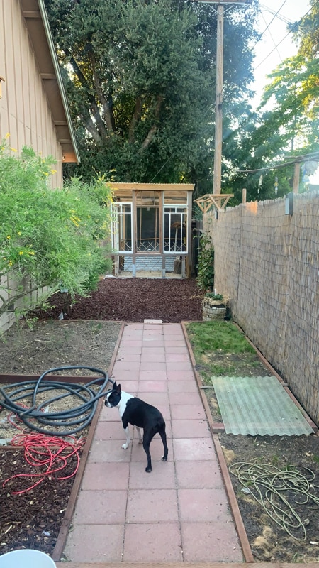 Building Photo - 412 N Cloverdale Blvd