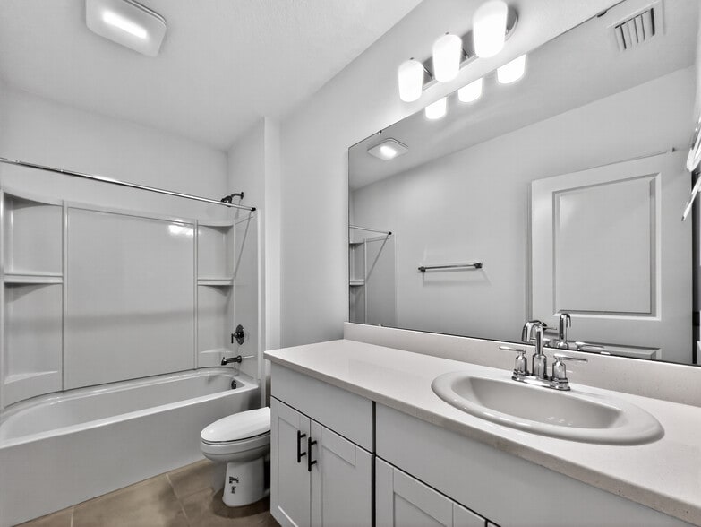 Building Photo - 3917 Southern Vista Loop