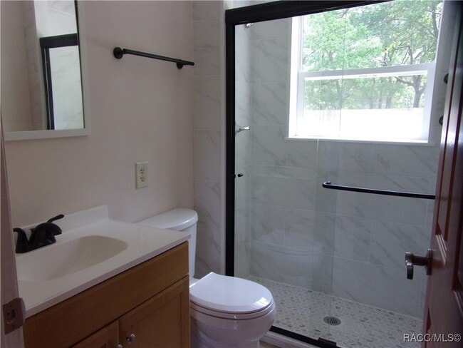 Building Photo - 215 N Wheeler Ave