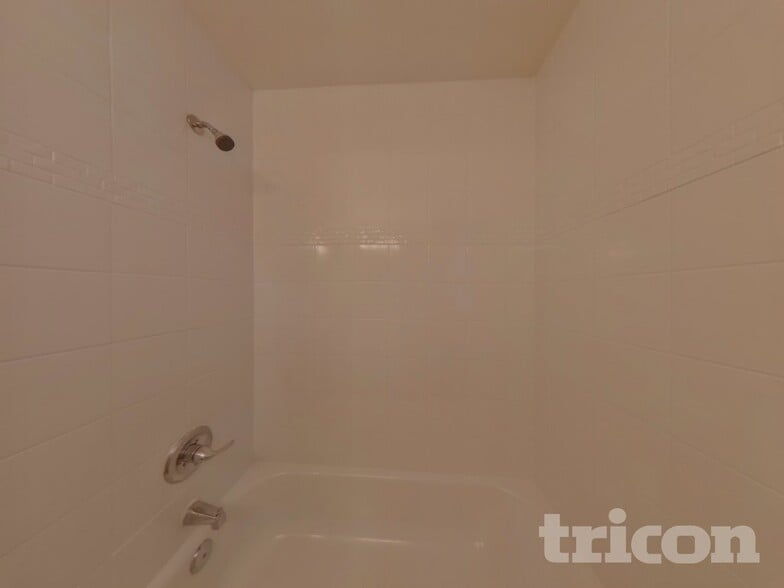 Building Photo - 6809 Cardigan Ave