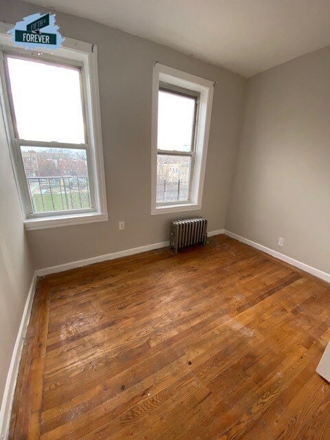 Building Photo - 335 E 34th St