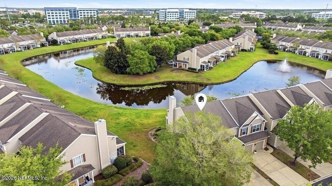 Building Photo - 11152 Castlemain Cir S