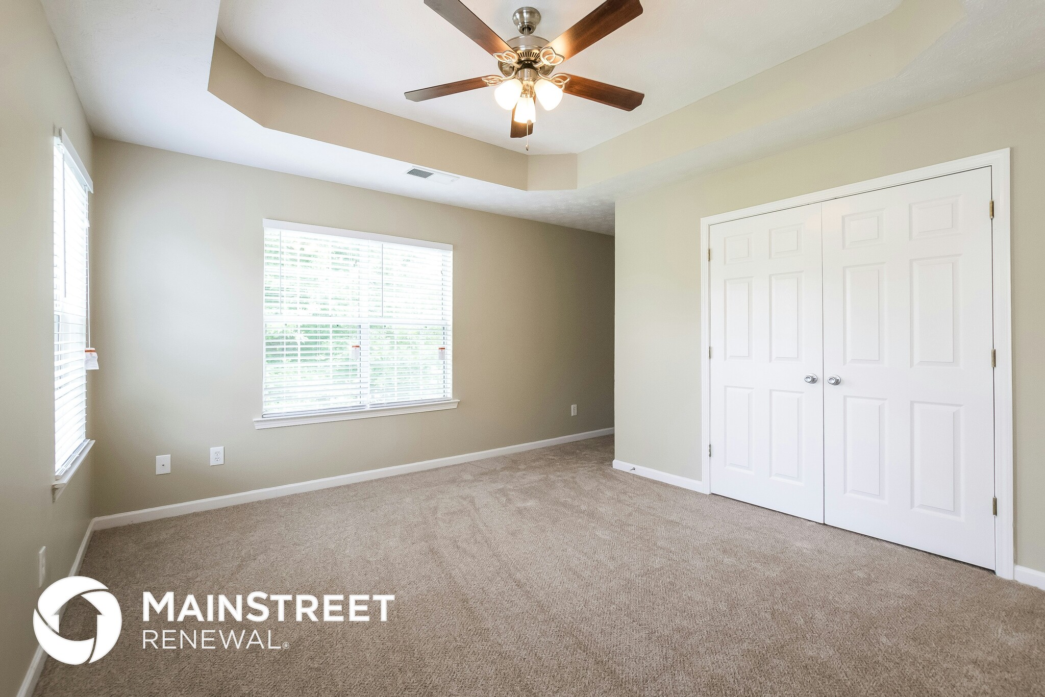 Building Photo - 4064 Robin Cir