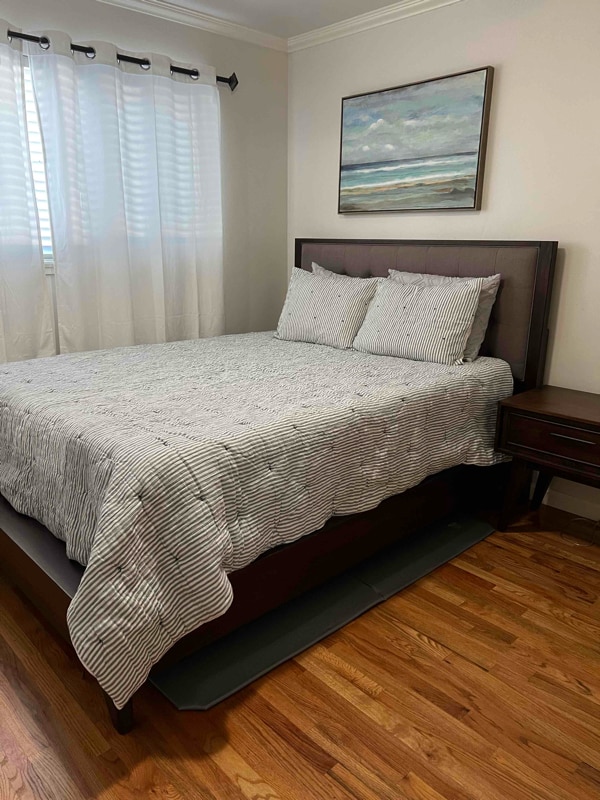 Building Photo - 5001 Whitney Ave