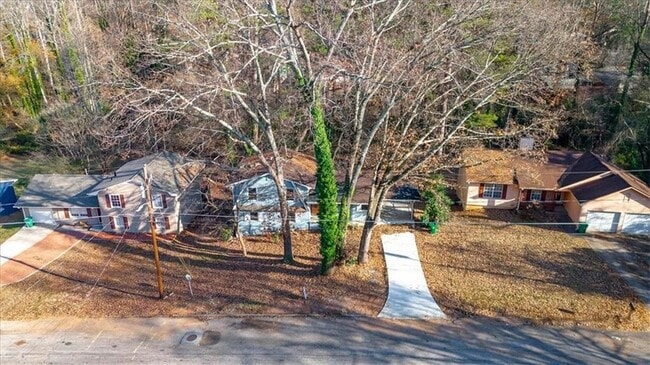 Building Photo - 2080 Bluffton Way